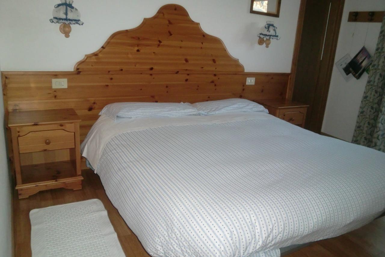 Menardi Sisto B&B 코르티나 담페조 외부 사진